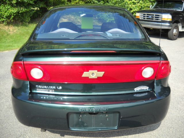 Chevrolet Cavalier 3.2 Sedan 4dr Sedan