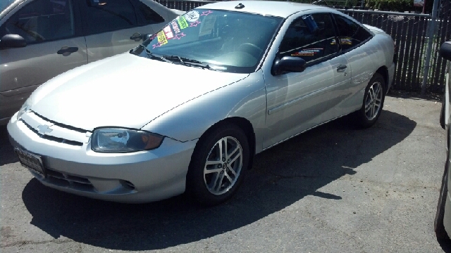 Chevrolet Cavalier 2004 photo 1