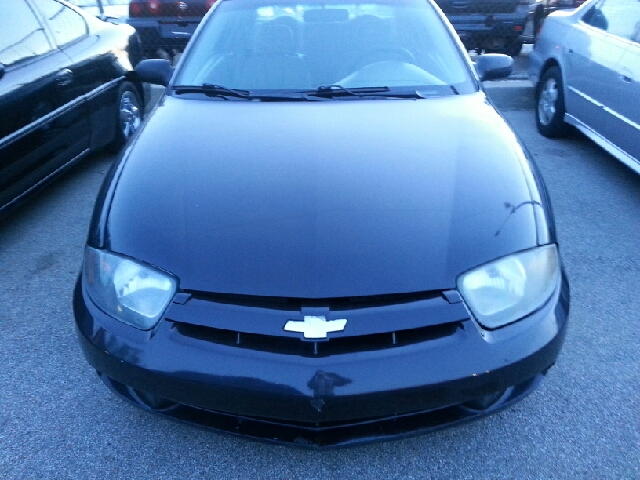 Chevrolet Cavalier 2004 photo 2