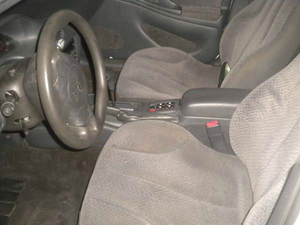 Chevrolet Cavalier 3.2 Sedan 4dr Sedan