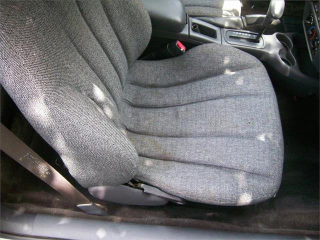 Chevrolet Cavalier 2004 photo 5