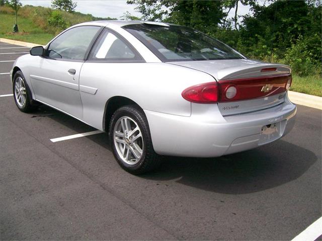 Chevrolet Cavalier 2004 photo 9