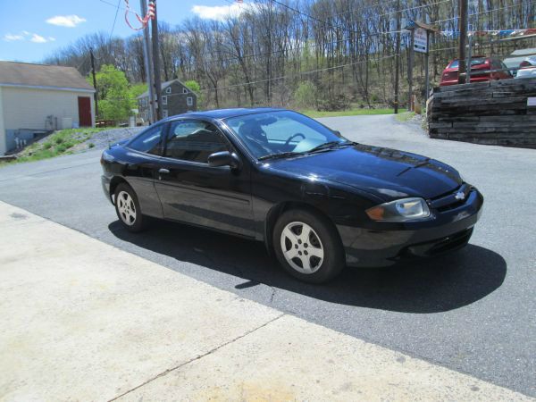 Chevrolet Cavalier 2004 photo 3