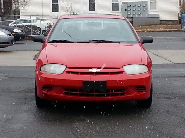Chevrolet Cavalier 2004 photo 4