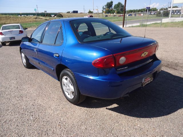 Chevrolet Cavalier 2004 photo 1