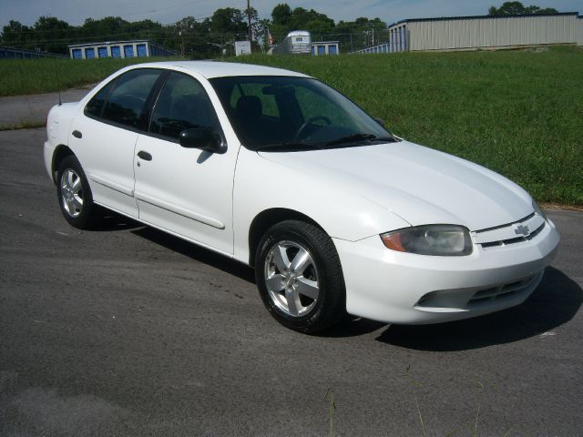 Chevrolet Cavalier 2004 photo 1