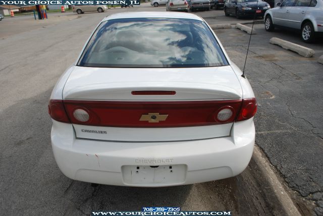 Chevrolet Cavalier 2005 photo 3