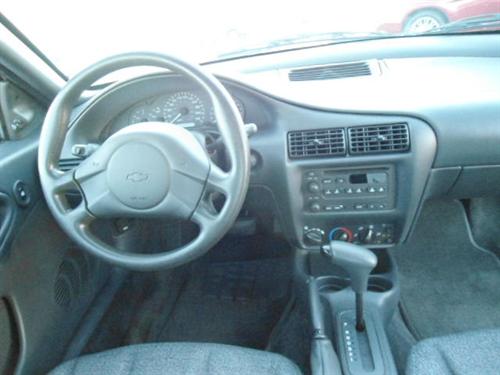 Chevrolet Cavalier 2005 photo 2