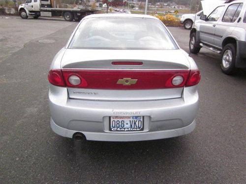 Chevrolet Cavalier 2005 photo 2