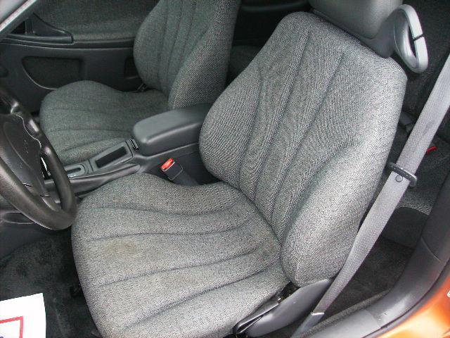 Chevrolet Cavalier 2005 photo 2