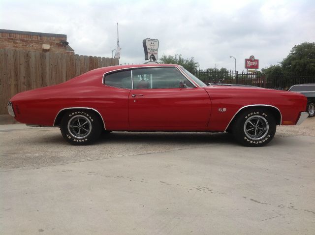 Chevrolet Chavelle LT1 Convertible Classic Car - Custom Car