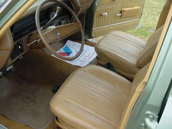 Chevrolet Chevelle 4dr Sdn Auto (natl) Hatchback Unspecified