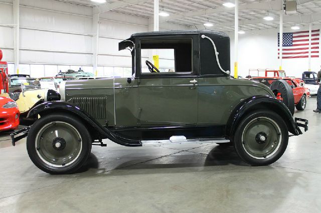 Chevrolet Classic 1927 photo 3