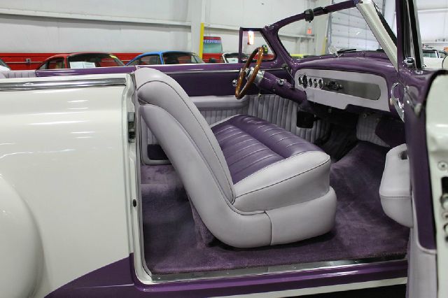 Chevrolet Classic 1951 photo 18