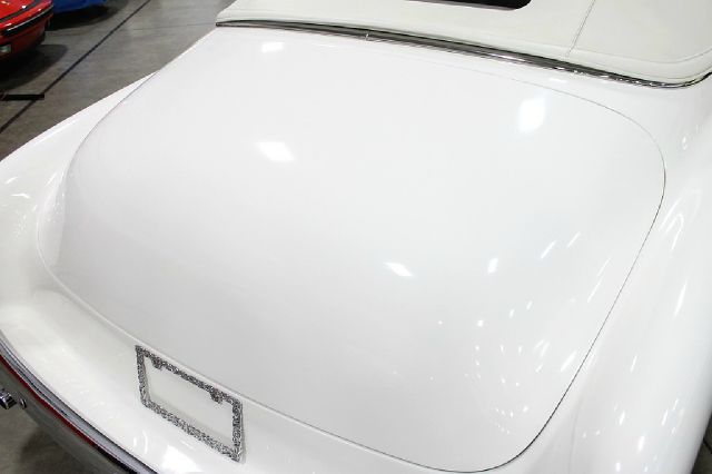 Chevrolet Classic 1951 photo 21