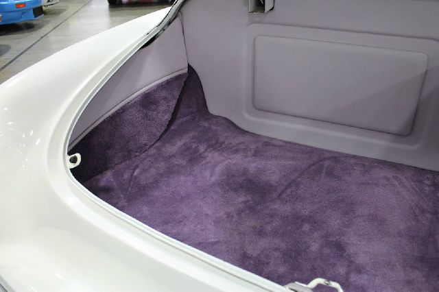 Chevrolet Classic 1951 photo 51