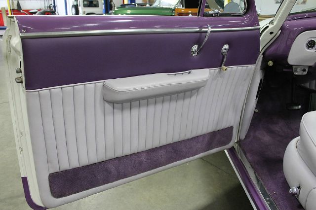 Chevrolet Classic 1951 photo 68