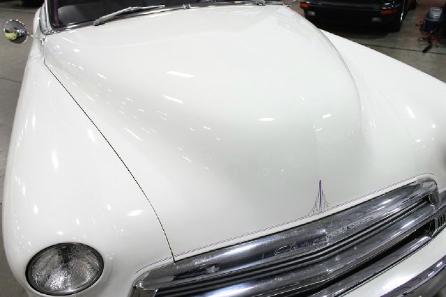 Chevrolet Classic 1951 photo 72