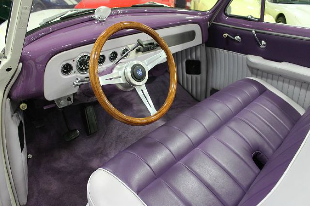 Chevrolet Classic 1951 photo 8