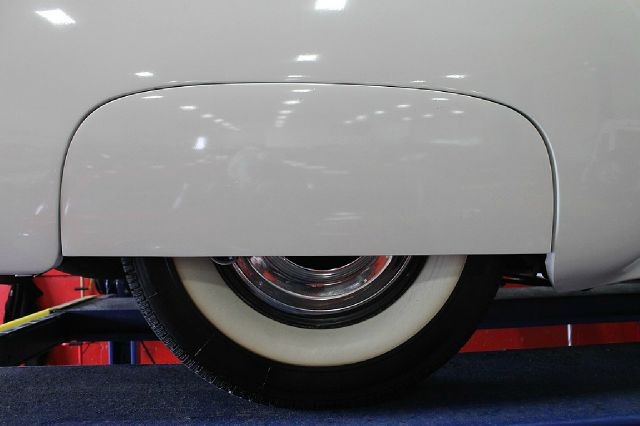 Chevrolet Classic 1951 photo 80