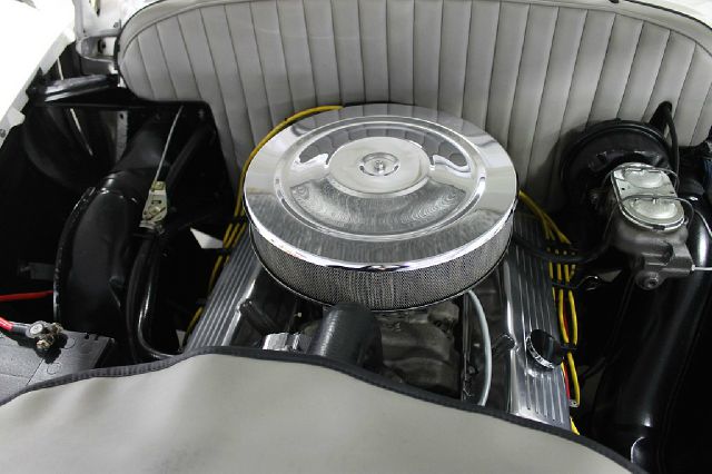 Chevrolet Classic 1951 photo 83