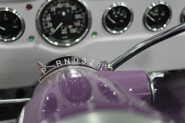 Chevrolet Classic 1951 photo 92