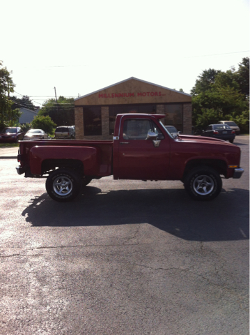 Chevrolet Classic 1983 photo 2