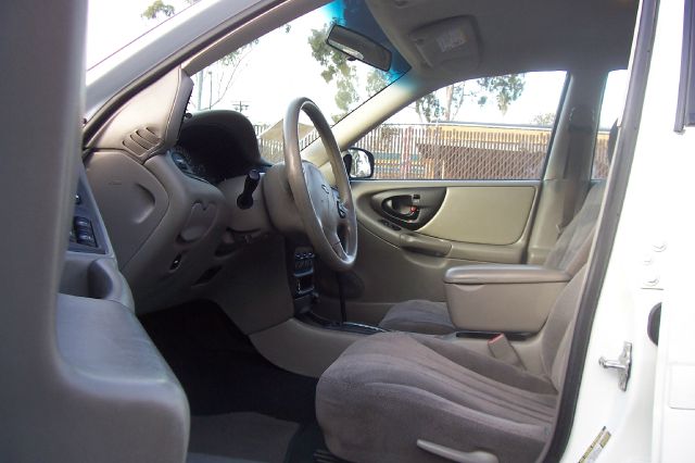 Chevrolet Classic Touring 4WD Sedan