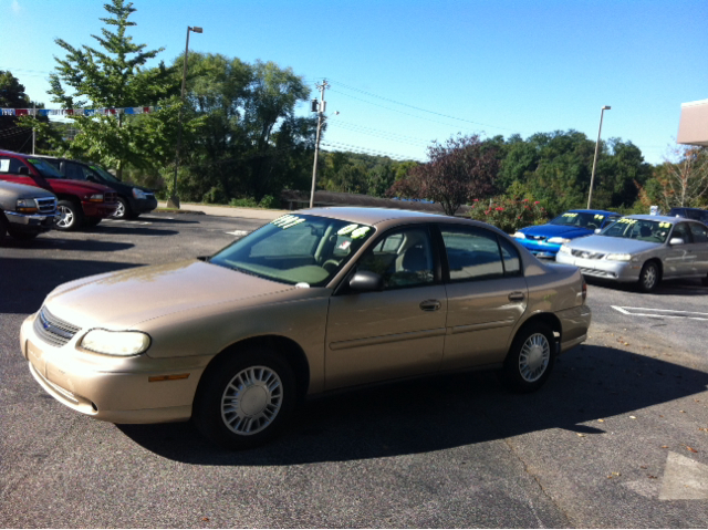 Chevrolet Classic Touring 4WD Sedan