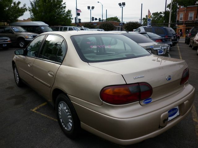 Chevrolet Classic 2004 photo 1