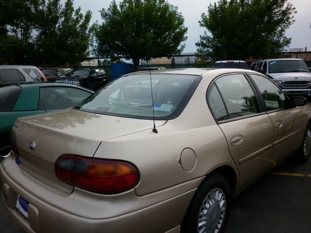 Chevrolet Classic 2004 photo 4