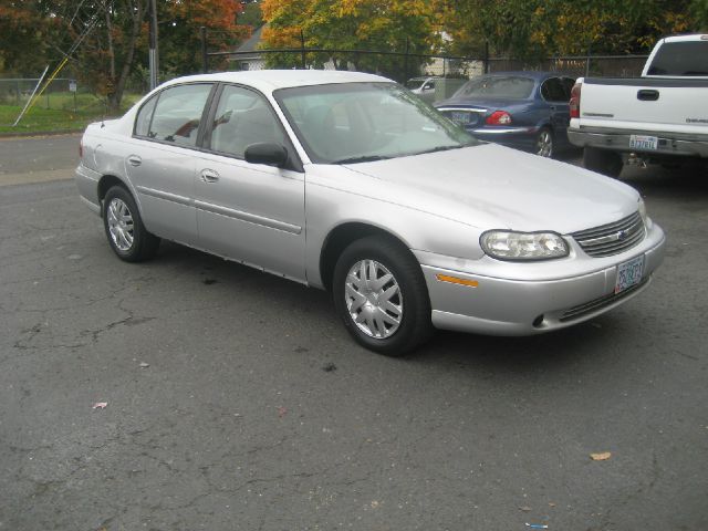 Chevrolet Classic 2004 photo 3