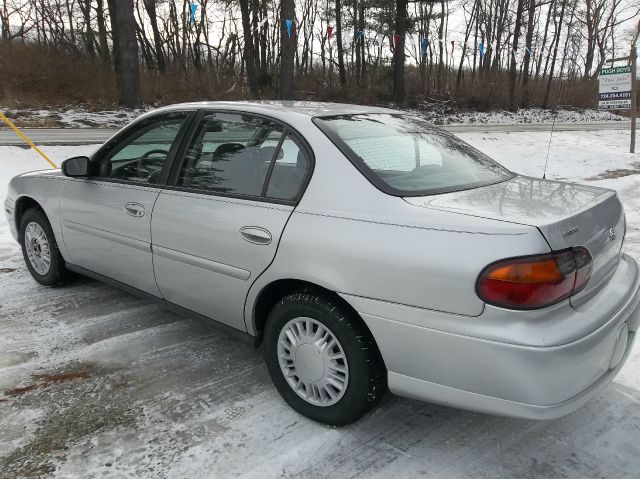 Chevrolet Classic Touring 4WD Sedan