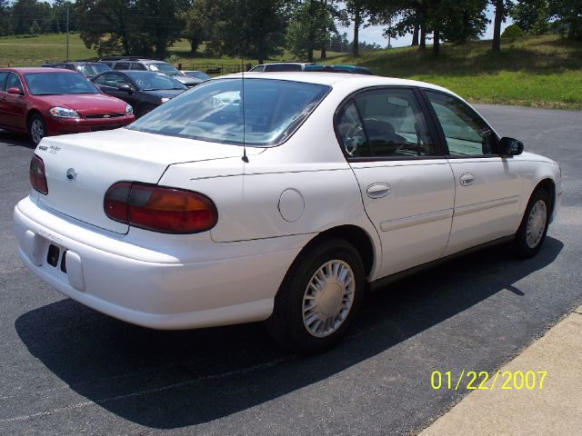 Chevrolet Classic 2005 photo 1