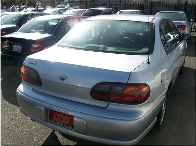 Chevrolet Classic 2005 photo 3