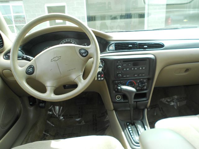 Chevrolet Classic 2005 photo 2