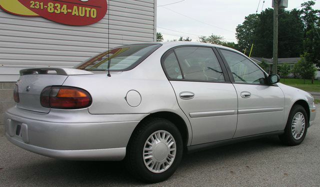 Chevrolet Classic Touring 4WD Sedan