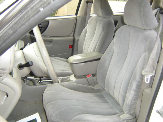 Chevrolet Classic Touring 4WD Sedan