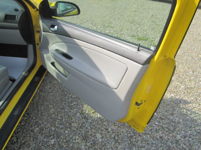 Chevrolet Cobalt 2005 photo 4