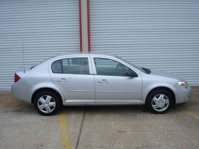 Chevrolet Cobalt 2005 photo 3