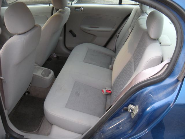 Chevrolet Cobalt 2005 photo 3