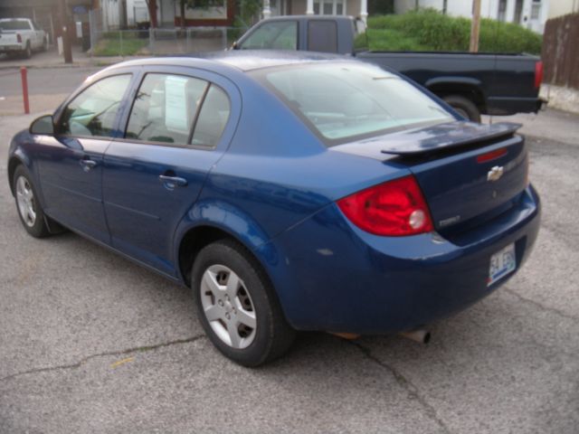 Chevrolet Cobalt 2005 photo 4