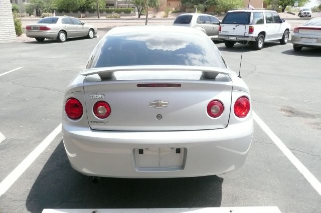 Chevrolet Cobalt 2005 photo 3