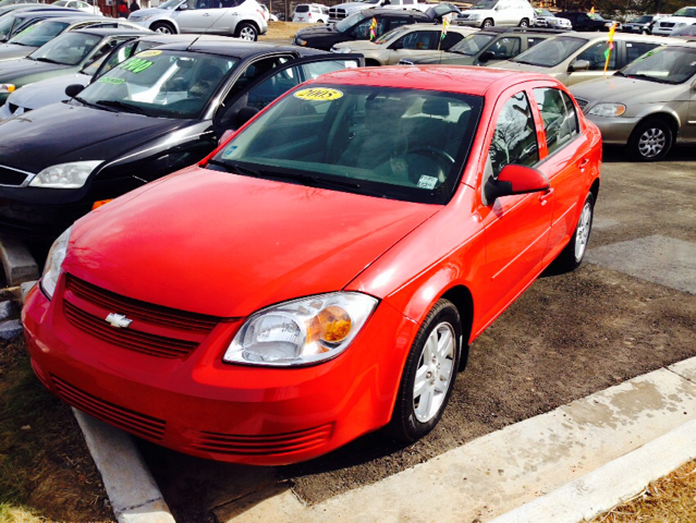 Chevrolet Cobalt 2005 photo 2