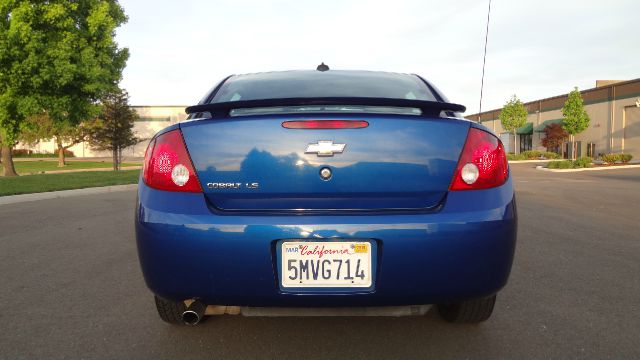 Chevrolet Cobalt 2005 photo 4