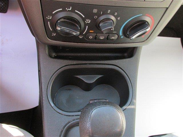 Chevrolet Cobalt 2005 photo 3