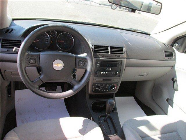 Chevrolet Cobalt 2005 photo 4