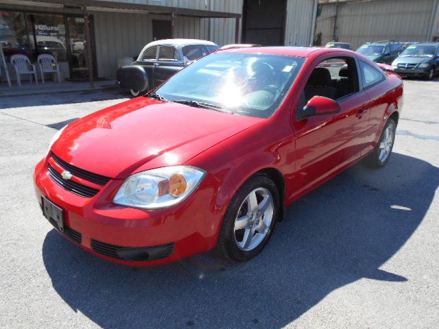 Chevrolet Cobalt 2005 photo 2