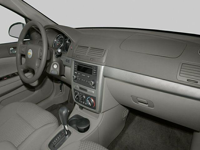 Chevrolet Cobalt 2005 photo 3