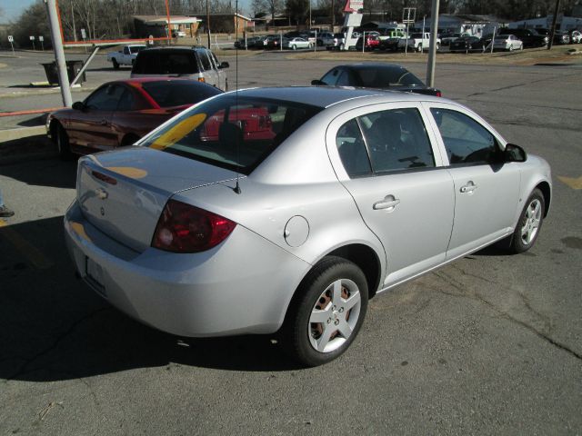 Chevrolet Cobalt 3.2 Sedan 4dr Sedan